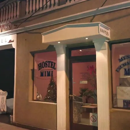 Mimi Hostel *